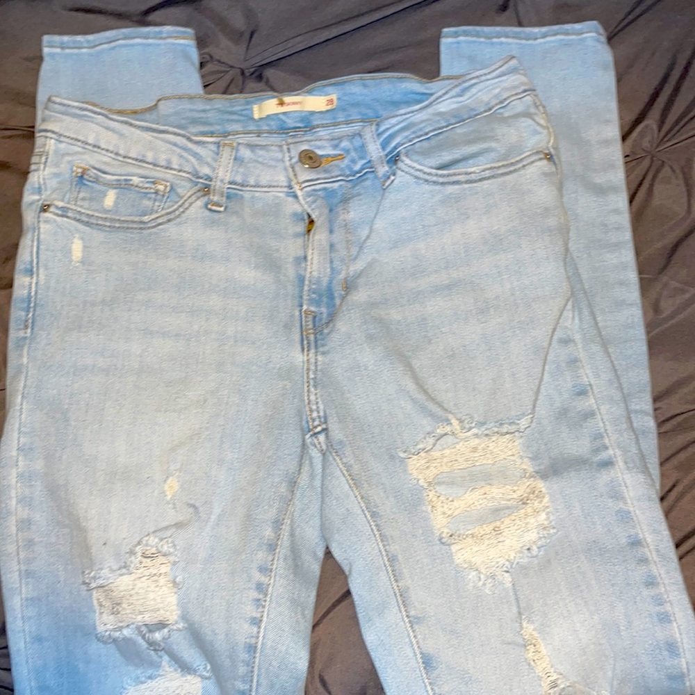 Levi women skinny jeans